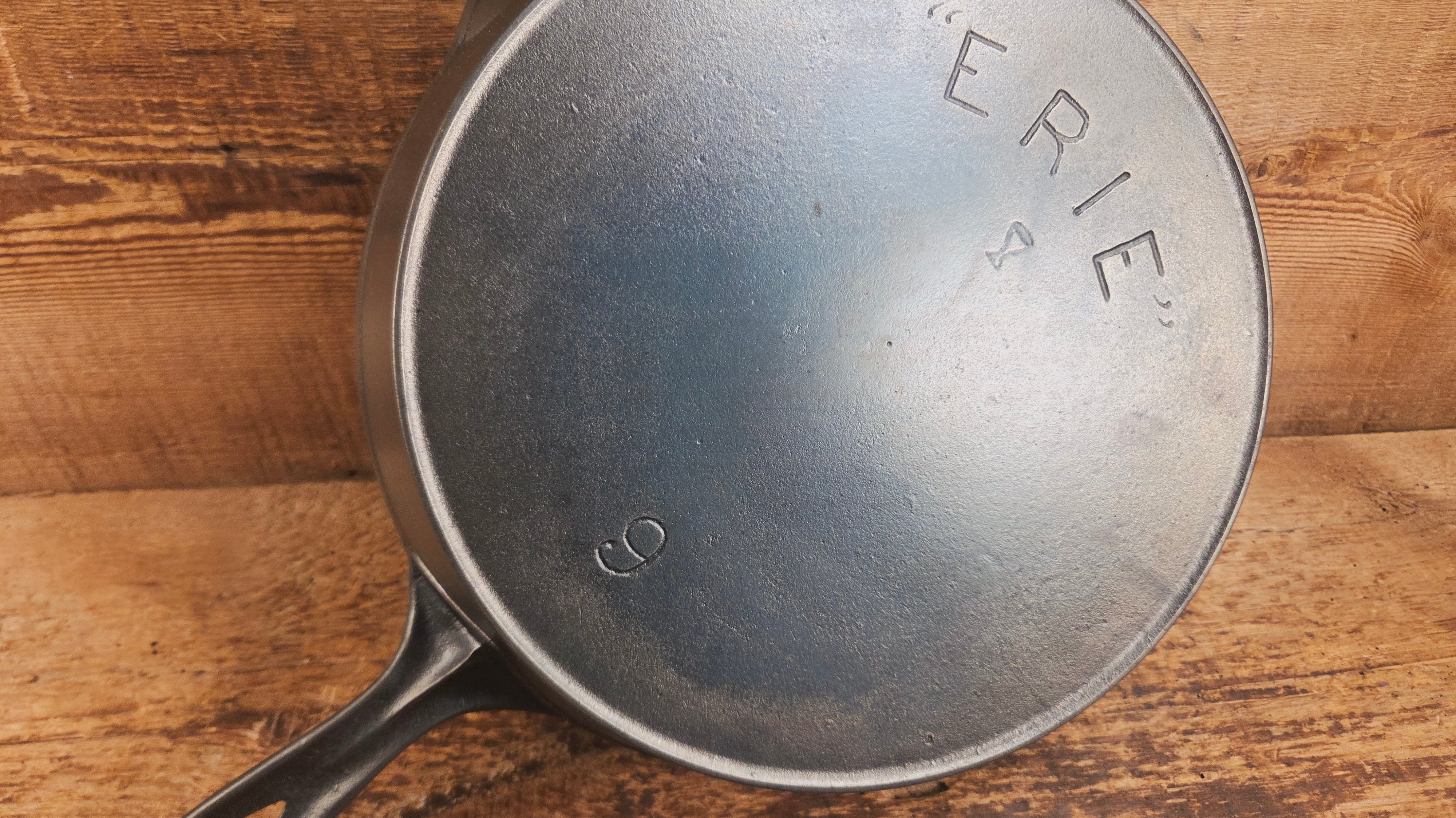 How to Buy Authentic Vintage Cast Iron - The Collector, The Chef or both?