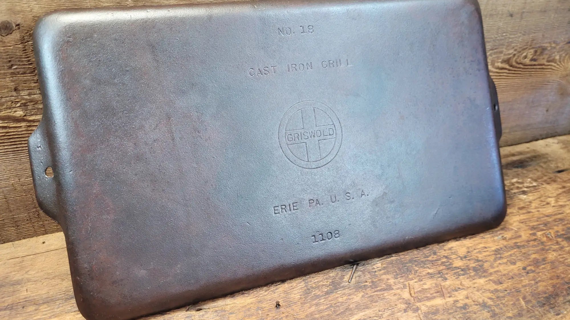 Is cast iron non-stick? Why is my food sticking?