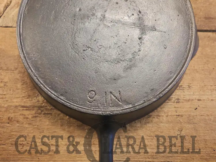 5 Vintage Cast Iron Foundries Every Collector Should Know