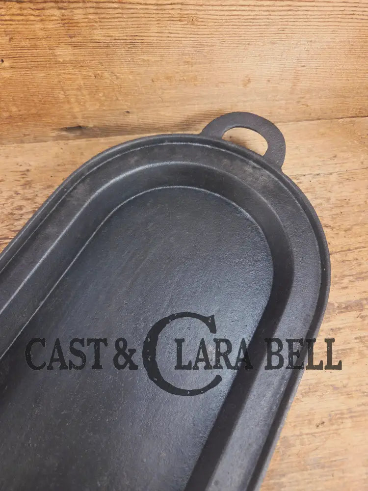 1800βs #7 Antique Gate-marked Long Griddle/Fish Fryer Griddle