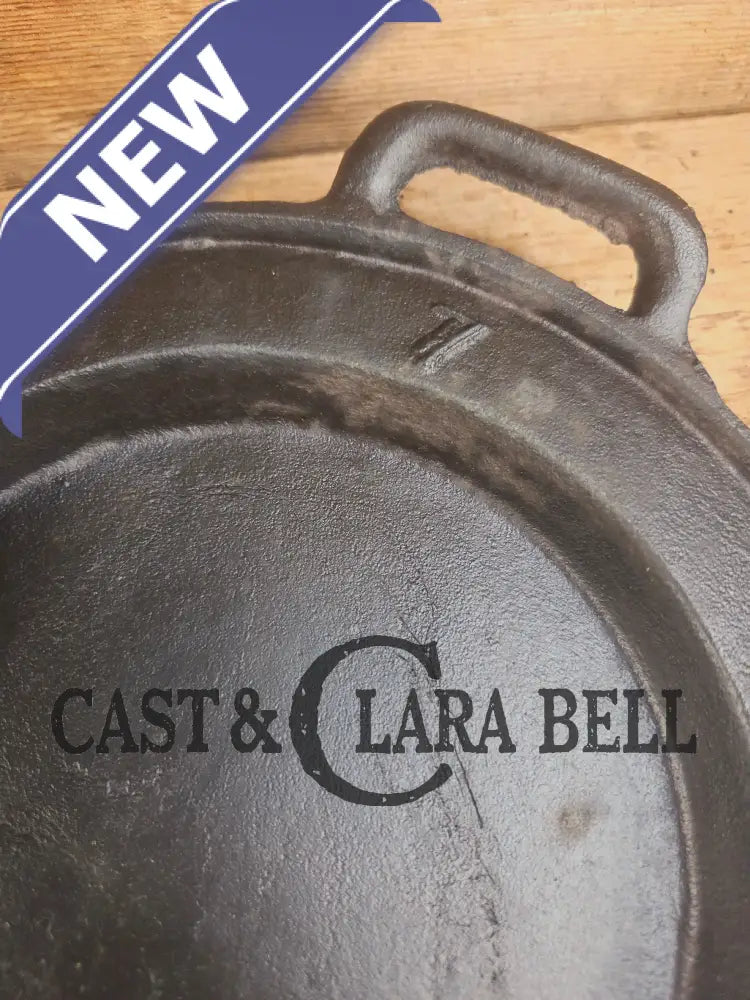 1800βs #7 Antique Gate-marked Long Griddle/Fish Fryer Raised 7 and P Griddle