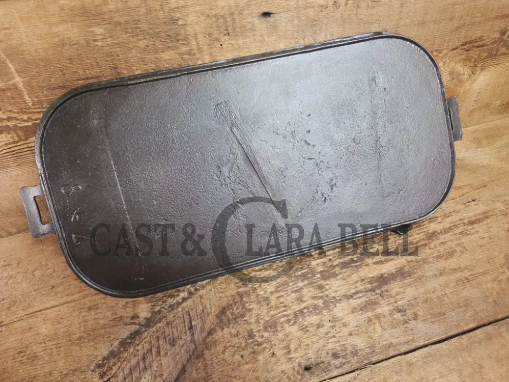 1800βs #8 (Marked 7 & 8) Antique Gate-marked Long Griddle/Fish Fryer Griddle