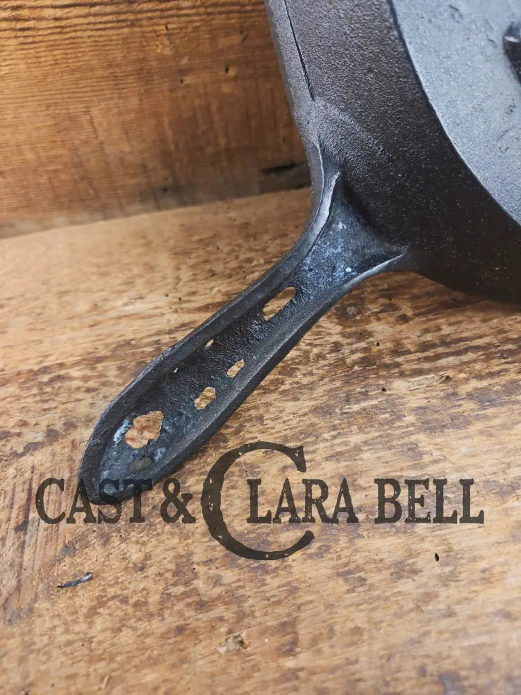 1870s Era Antique 8-9 Highland Foundry Semi-Fancy Skillet. THIS is a piece of true 1800βs American history. Make some