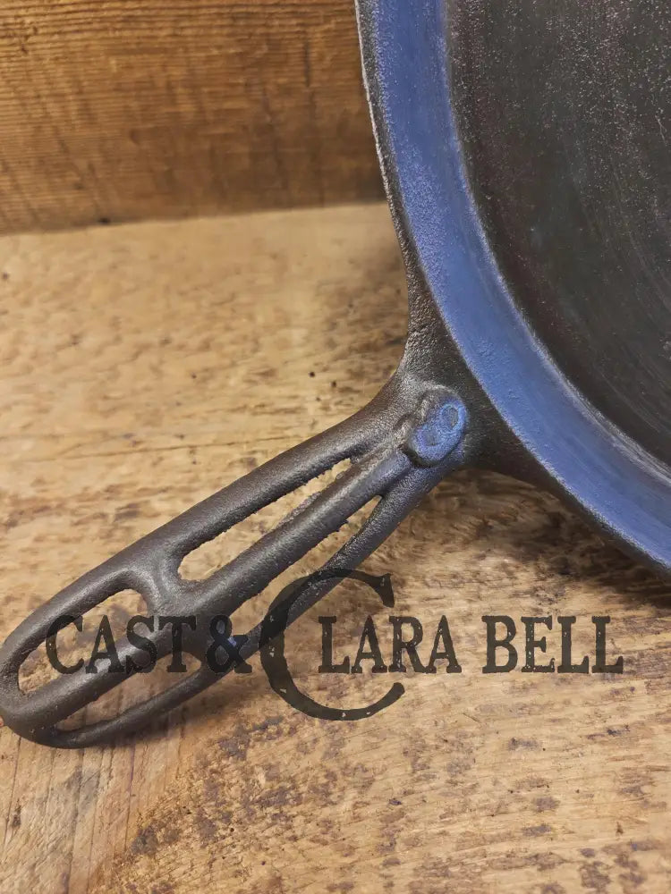1870s Era Antique #9 Skillet Griddle! Not many around this one has vented handle with raised 9. Similar to Highland