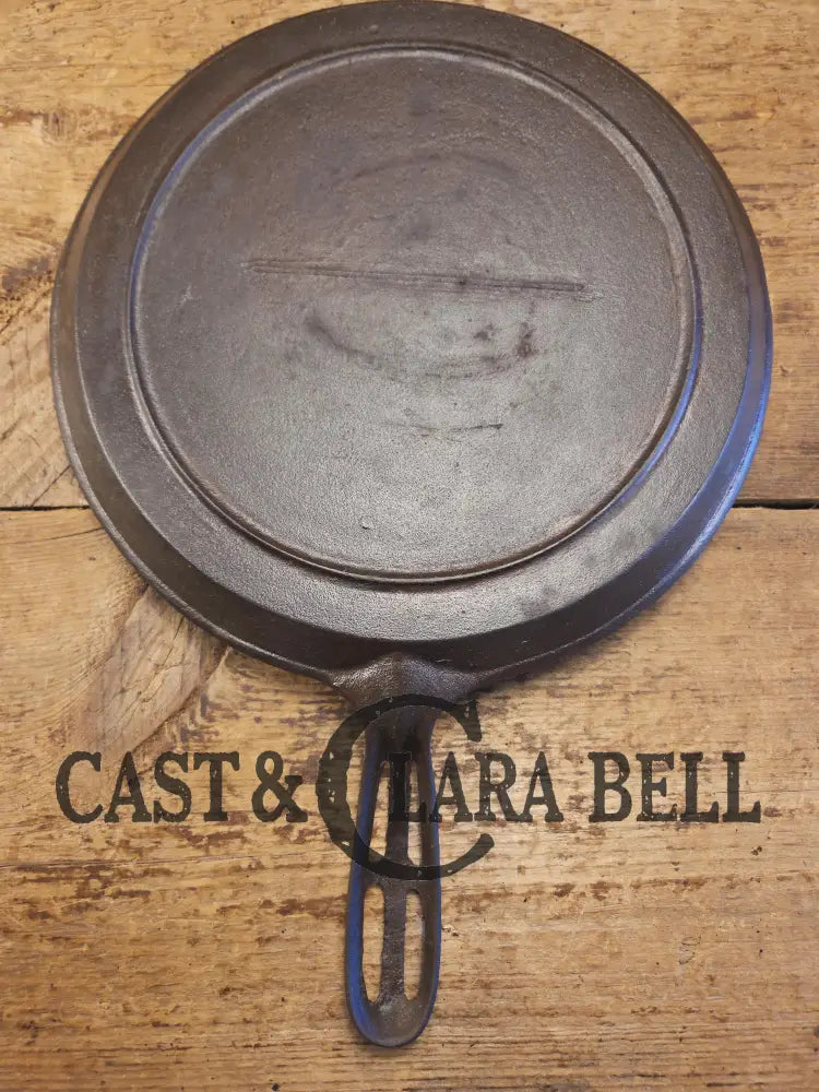 1870s Era Antique #9 Skillet Griddle! Not many around this one has vented handle with raised 9. Similar to Highland