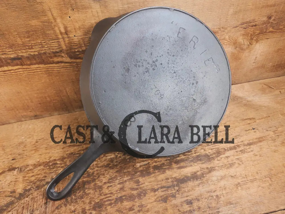 1890βs 3rd Series ERIE #8 Skillet with Heat Ring 704. Amazing piece of culinary history. Wonderfully light to use