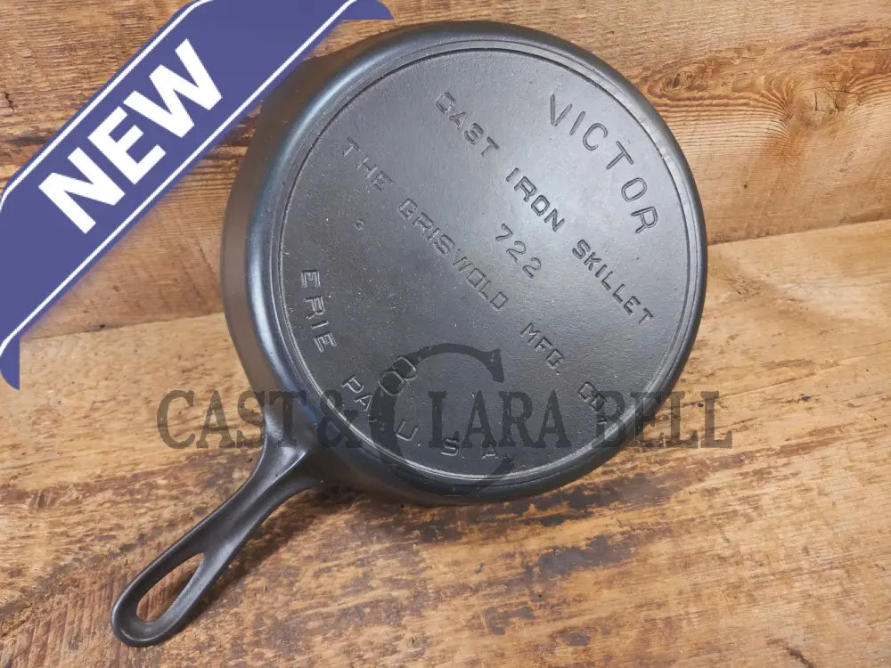 1905-1909! 5 Line Griswold Victor #8 Skillet 722. Fully Marked. One of our favorite series - Skillet