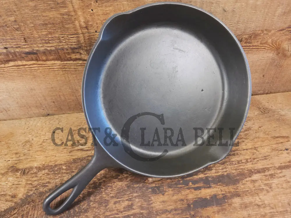 1905-1909! Second series Griswold Victor #8 Skillet 722 C - Skillet