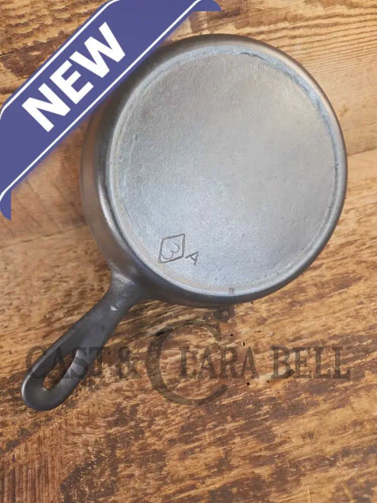 1910-20βs Chicago Hardware Foundry #3 Cast Iron Diamond Skillet with Heat Ring. Our favorite foundry story restored &