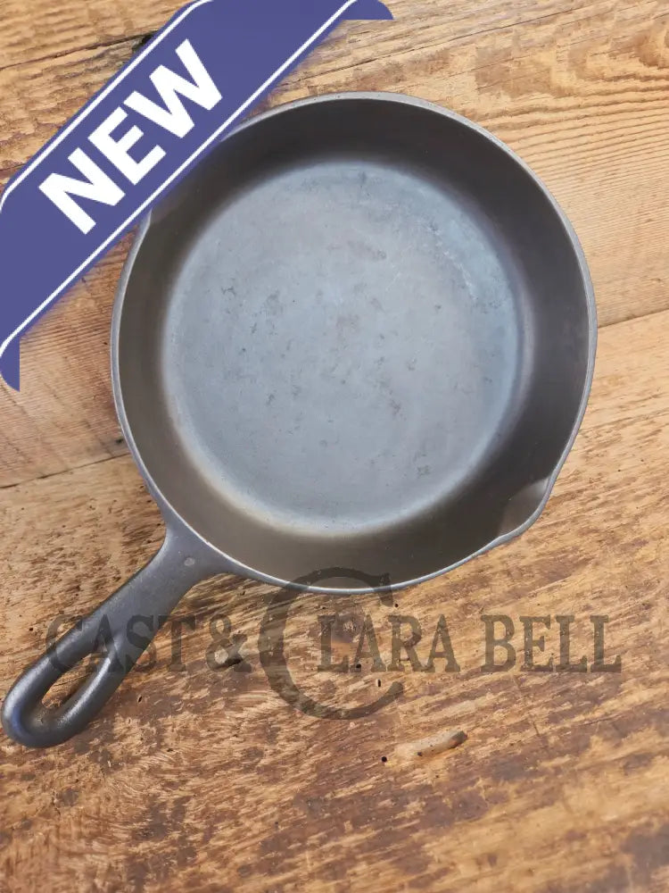 1910-20βs Chicago Hardware Foundry #3 Cast Iron Diamond Skillet with Heat Ring. Our favorite foundry story restored &