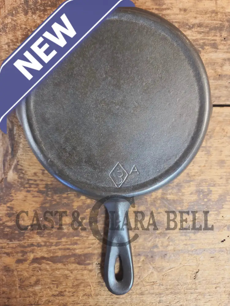 1910-20βs Chicago Hardware Foundry #3 Cast Iron Diamond Skillet with Heat Ring. Our favorite foundry story restored &