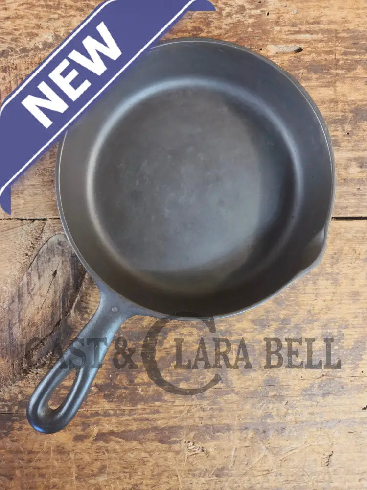 1910-20βs Chicago Hardware Foundry #3 Cast Iron Diamond Skillet with Heat Ring. Our favorite foundry story restored &