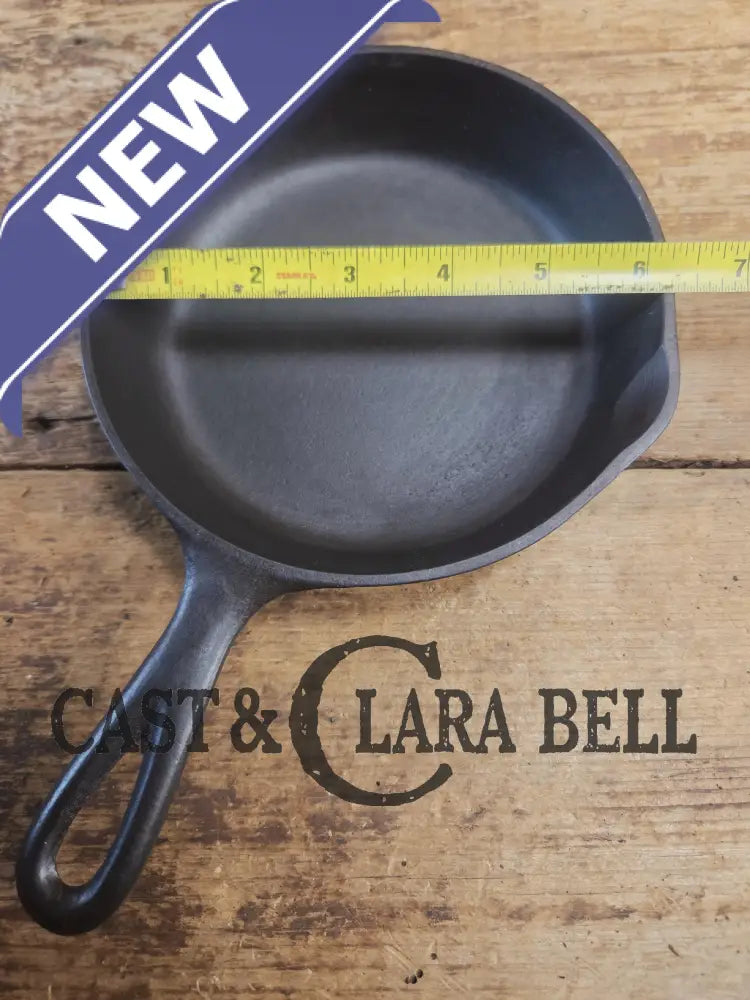 1910’s Era Lodge #3 Cast Iron Skillet Raised ’W’ Single Notch heat ring SC24 Skillet