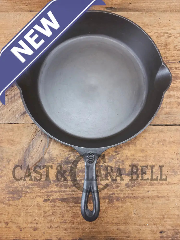 1910’s Lodge #9 Skillet with Arc Logo Heat Ring Raised ’H’. Our favorite line of daily skillets! - Skillet