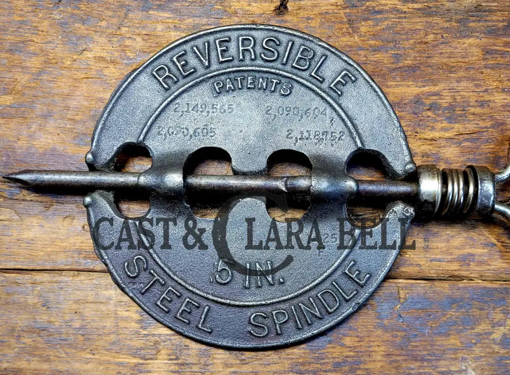 1915βS 5 Inch Griswold Damper / Spindle. Beautiful Display Piece For Your Kitchen Or Collector!