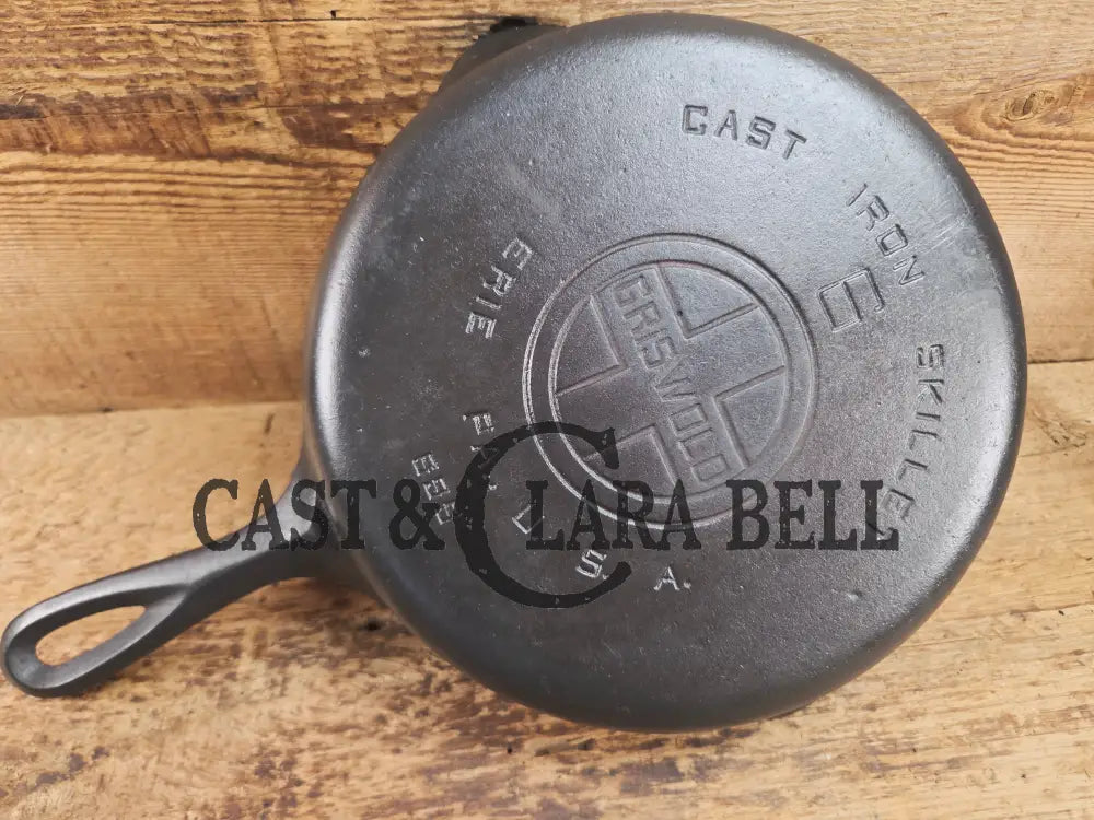 1920’s Griswold #6 Skillet with Large Block Logo and Smooth Bottom 699 Skillet