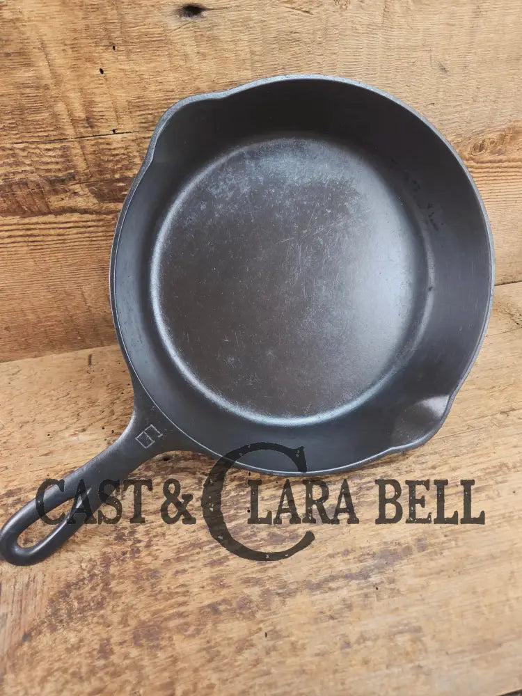 1920’s Griswold #6 Skillet with Large Block Logo and Smooth Bottom 699 Skillet