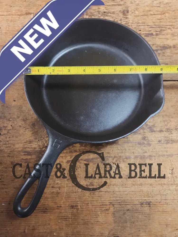 1920’s Griswold #6 Skillet with Large Block Logo and Smooth Bottom 699 Skillet