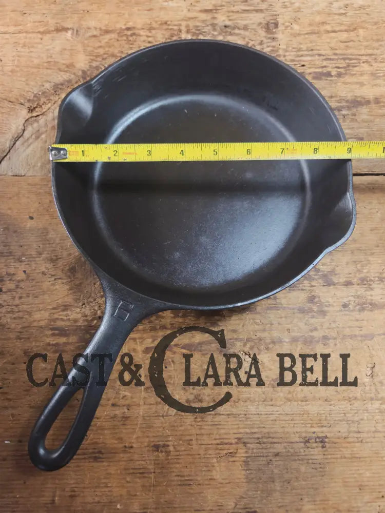 1920’s Griswold #6 Skillet with Large Block Logo and Smooth Bottom 699 Skillet