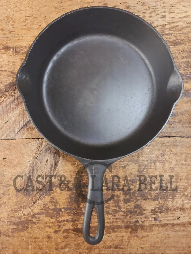 1920βs Griswold #6 Skillet with Large Block Logo and Smooth Bottom 699 C - Skillet