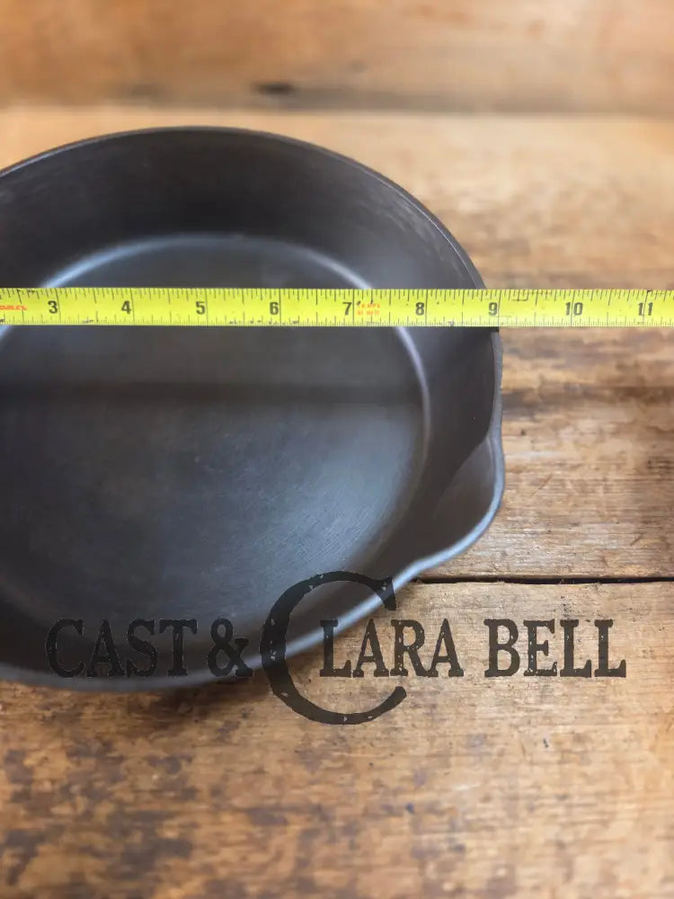 1920’s Griswold #6 Skillet with Large Block Logo and Smooth Bottom 699 C