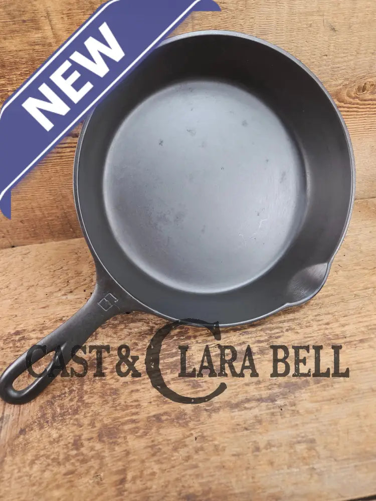 1920’s Griswold #6 Skillet with Large Block Logo and Smooth Bottom 699 E
