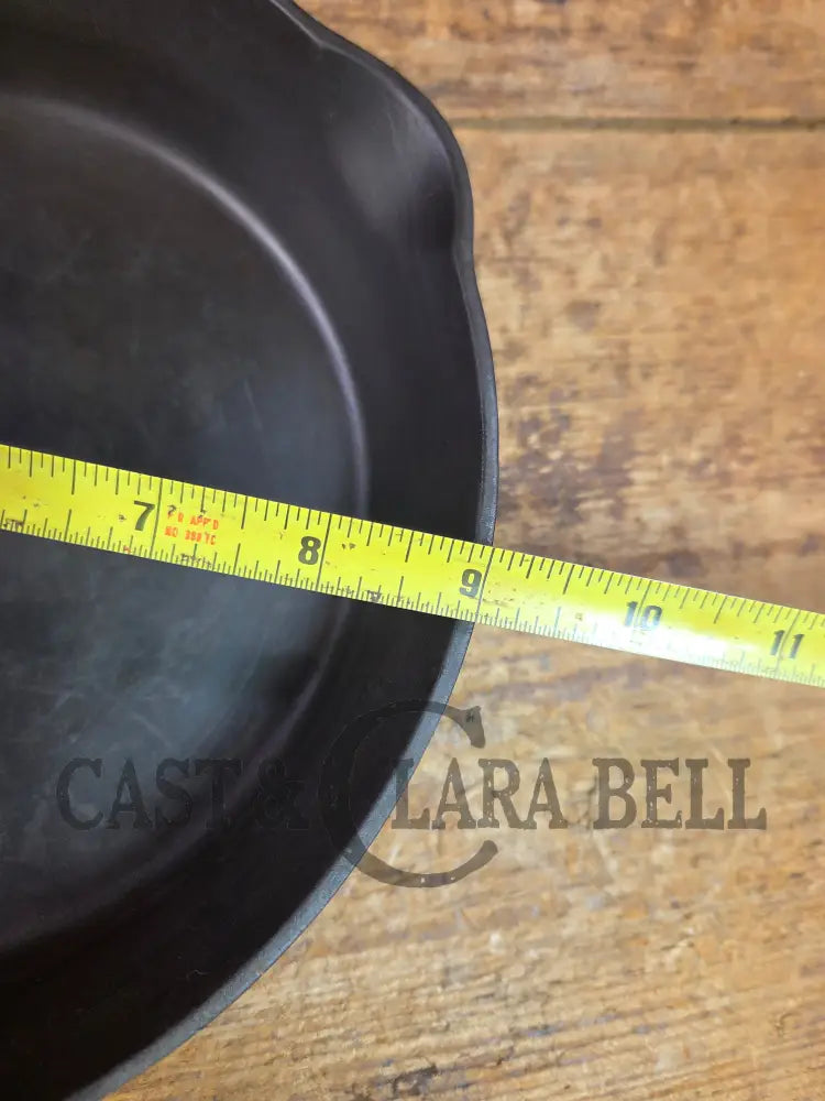 1920βs Griswold #6 Skillet with Large Block Logo and Smooth Bottom 699 H Skillet
