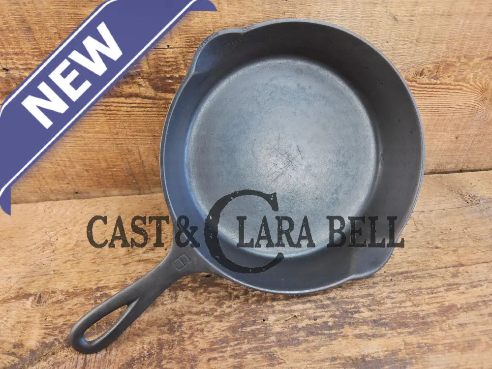 1920βs Griswold #6 Skillet with Large Block Logo and Smooth Bottom 699 H Skillet