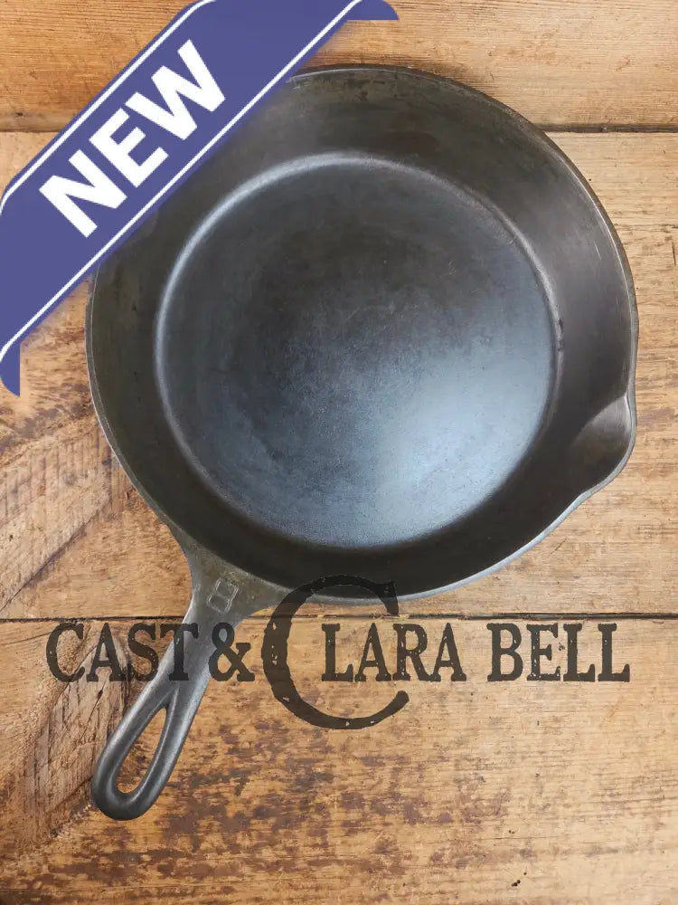 1920βs Griswold #8 Skillet with Large Block Logo and Smooth Bottom 704 A Skillet