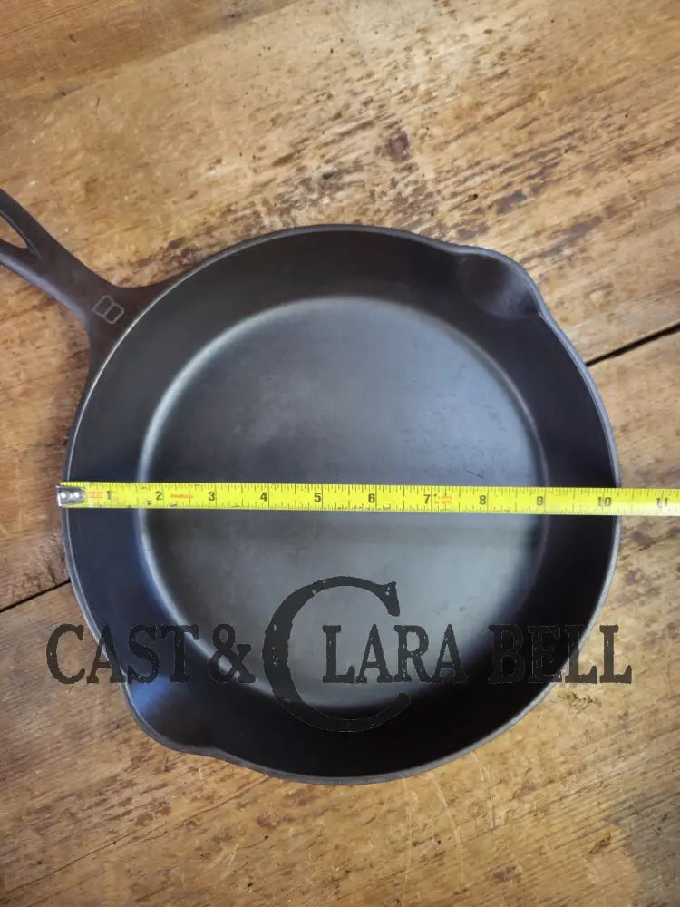 1920’s Griswold #8 Skillet with Large Block Logo and Smooth Bottom 704 A Skillet