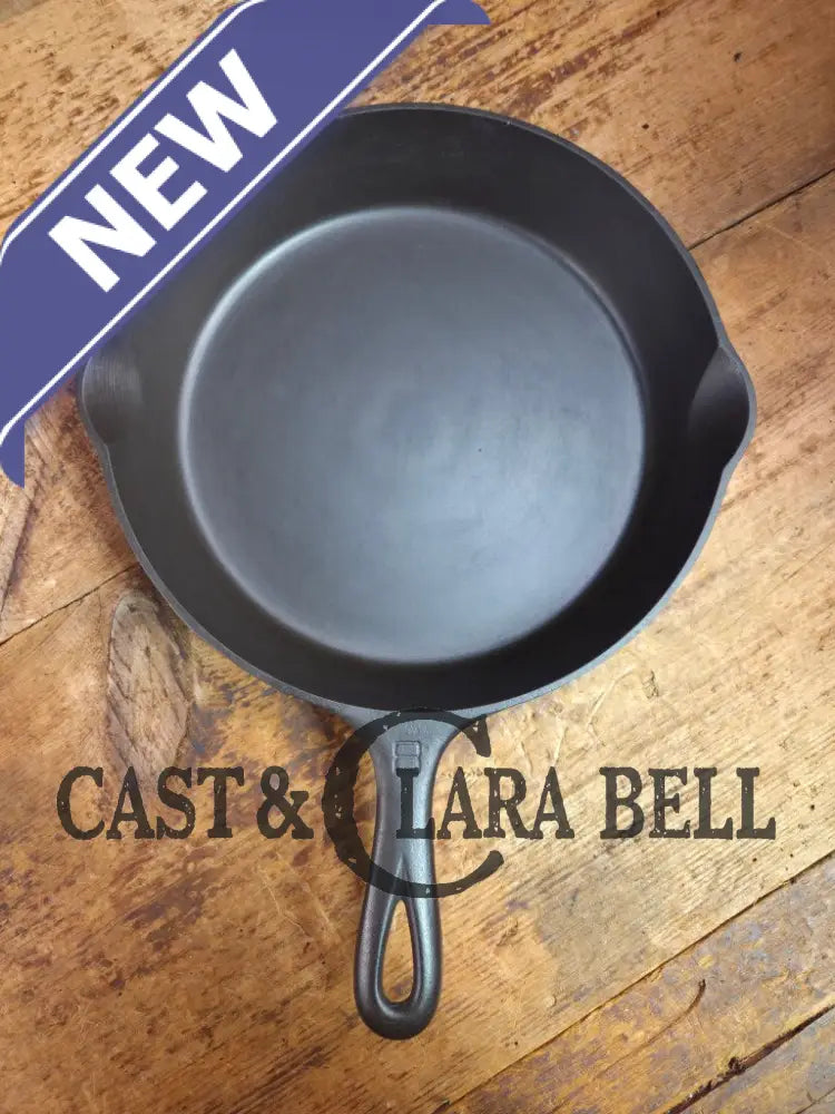 1920’s Griswold #8 Skillet with Large Block Logo and Smooth Bottom 704 F Skillet