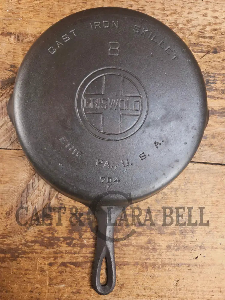 1920βs Griswold #8 Skillet with Large Block Logo and Smooth Bottom 704 F Skillet