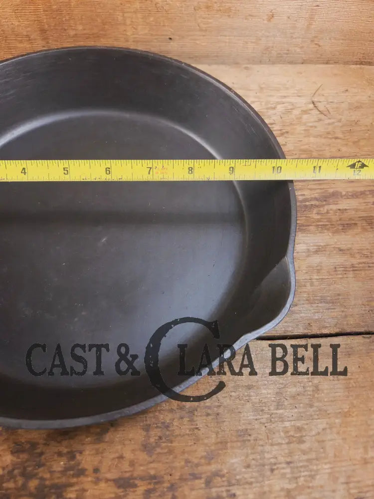 1920’s Griswold #8 Skillet with Large Block Logo and Smooth Bottom 704 F Skillet