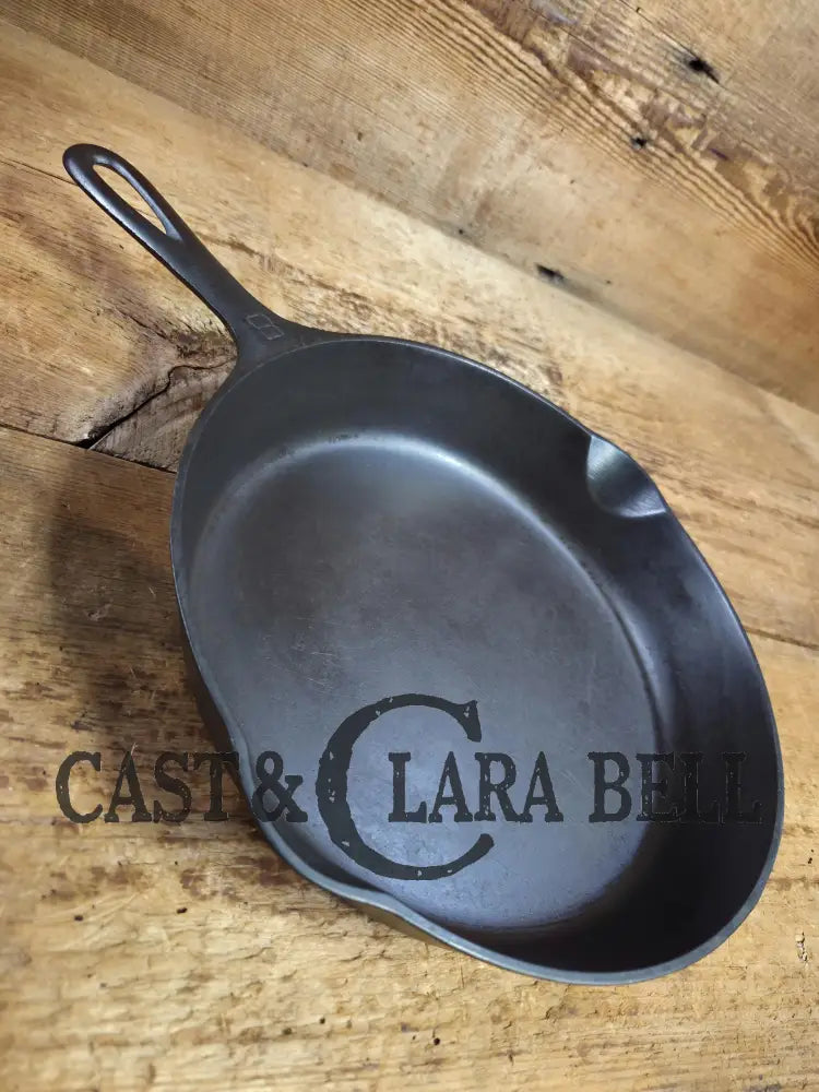 1920’s Griswold #8 Skillet with Large Block Logo and Smooth Bottom 704 J. Skillet