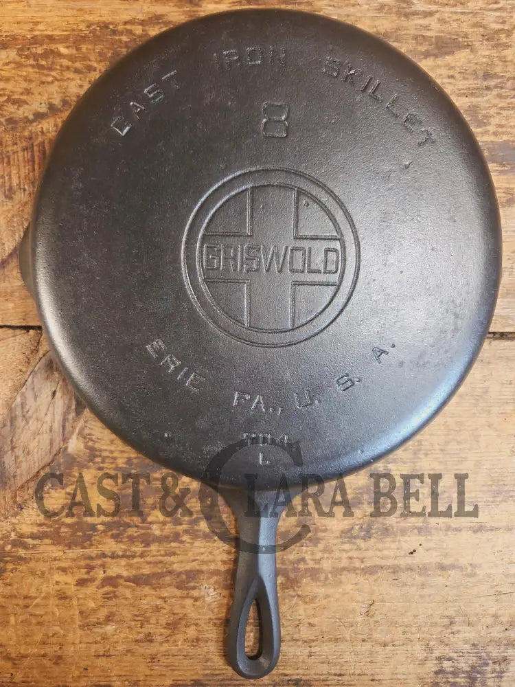 1920βs Griswold #8 Skillet with Large Block Logo and Smooth Bottom 704 L - Skillet
