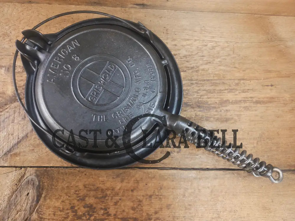 1920’s Griswold No. 8 Waffle Iron (314/315) with low (913) bailed base. Makes crispy waffles! Waffle Iron