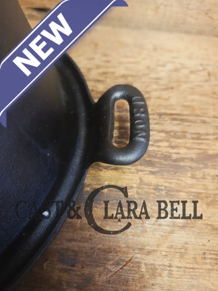 1920βs Griswold No. 8 Waffle Iron (885/886) with Tall Base #8D! Beautifully restored and ready to make crispy waffles!