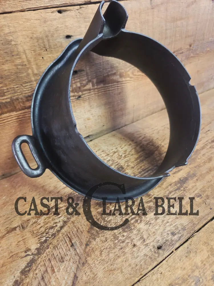 1920’s Griswold No. 8 Waffle Iron (885/886) with Tall Base #8D! Beautifully restored and ready to make crispy waffles!