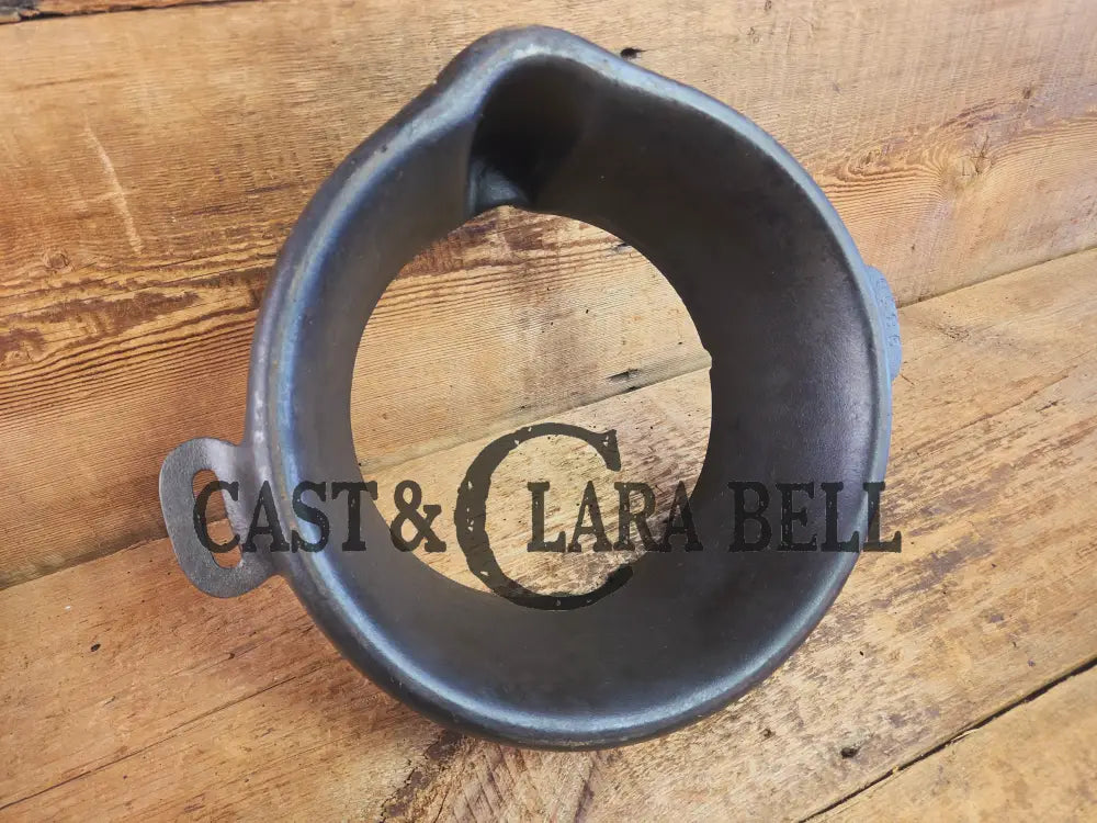 1920’s Griswold No. 8 Waffle Iron (885/886) with Tall Base #8D! Beautifully restored and ready to make crispy waffles!