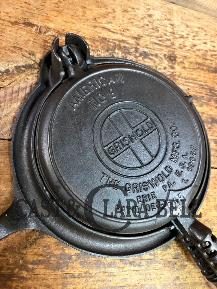 1920βs Griswold No. 8 Waffle Iron (886/885) with original handles & short base 795 Waffle Iron