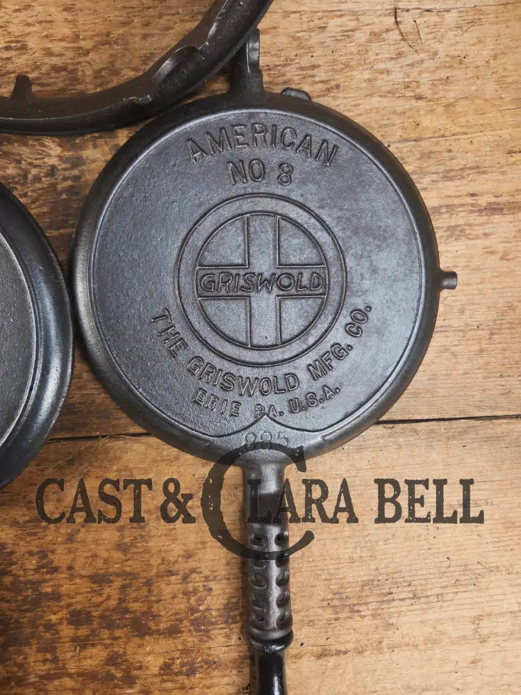 1920βs Griswold No. 8 Waffle Iron (886/885) with short base 795 and original wood handles Waffle Iron