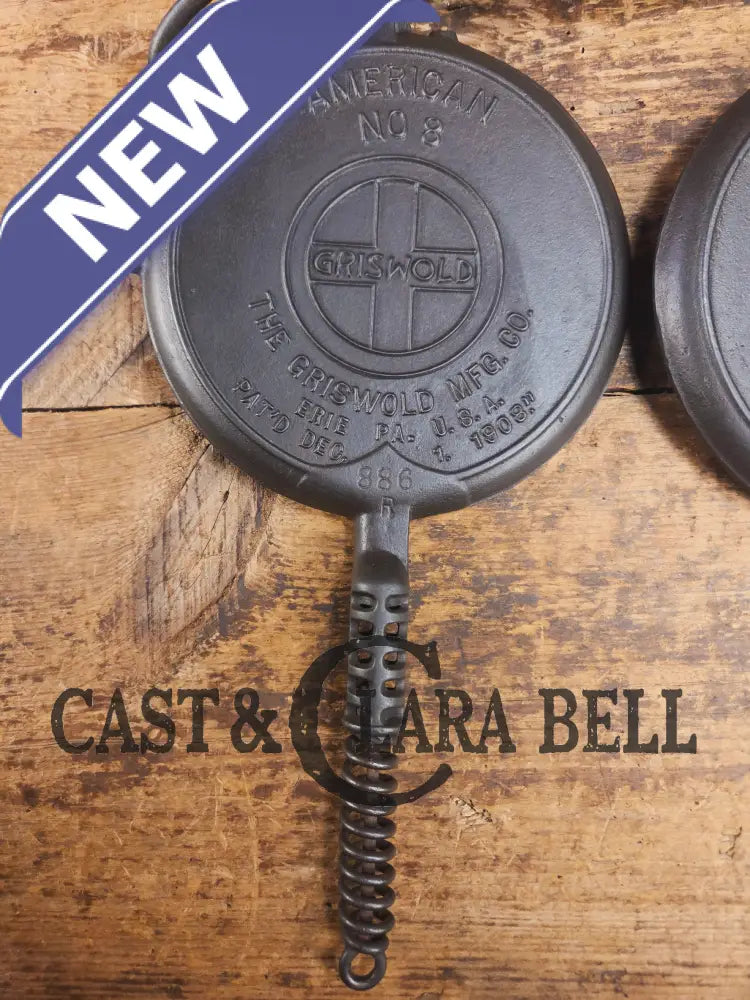 1920βs Griswold No. 8 Waffle Iron (886/885) with short base 795 raised Griswold Waffle Iron