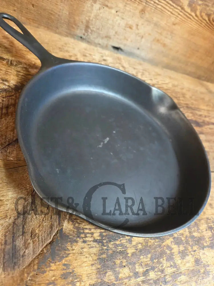 1920βs Griswoldβs Victor #7 Skillet with Heat Ring Fully Marked 721. Amazing SautΓ© skillet - Skillet