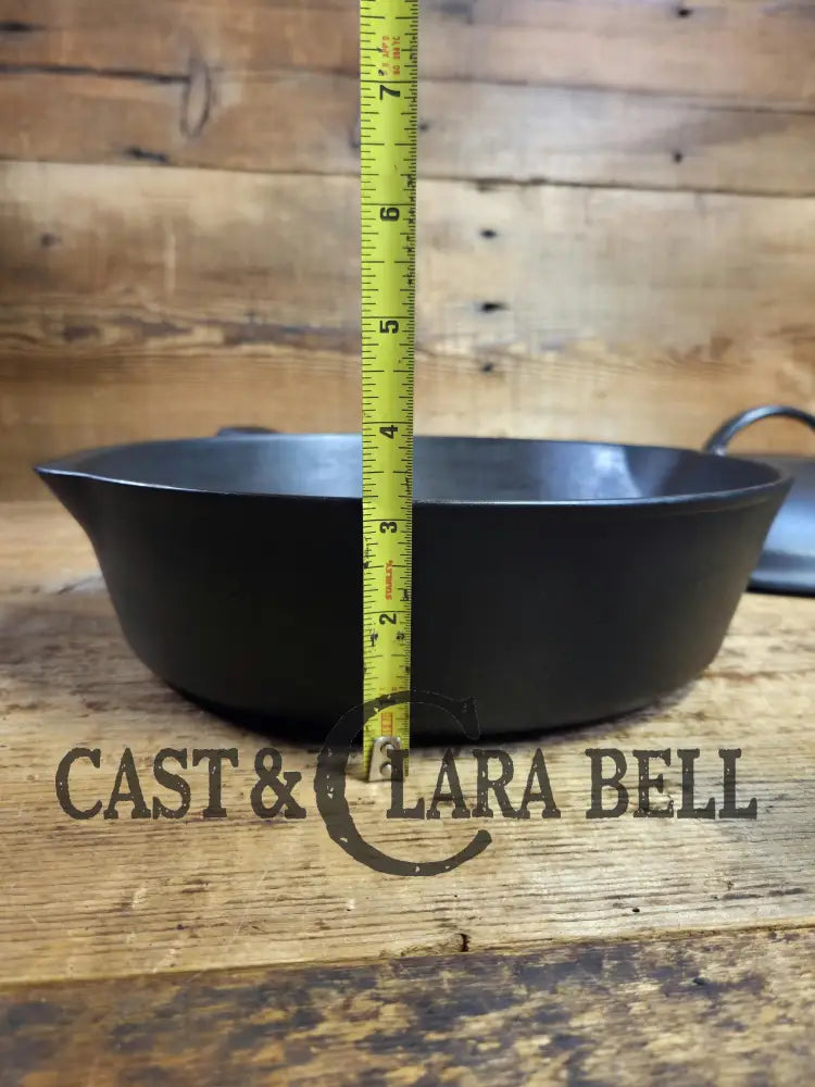 1920’s Wagner Ware #8 Deep Skillet with Lid. Perfect chicken fryer! Restored and Ready to Use! Skillet