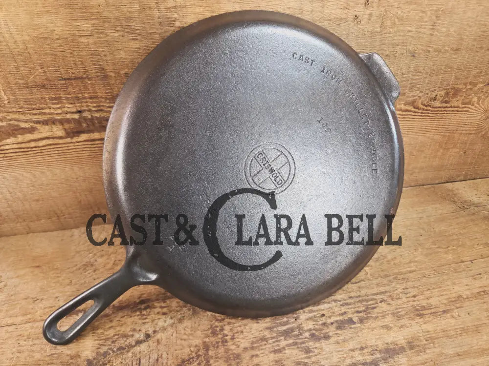 1930βs #9 Griswold Small Block Skillet Griddle (#109) #202. We use ours daily for grilled cheese omelets and more!