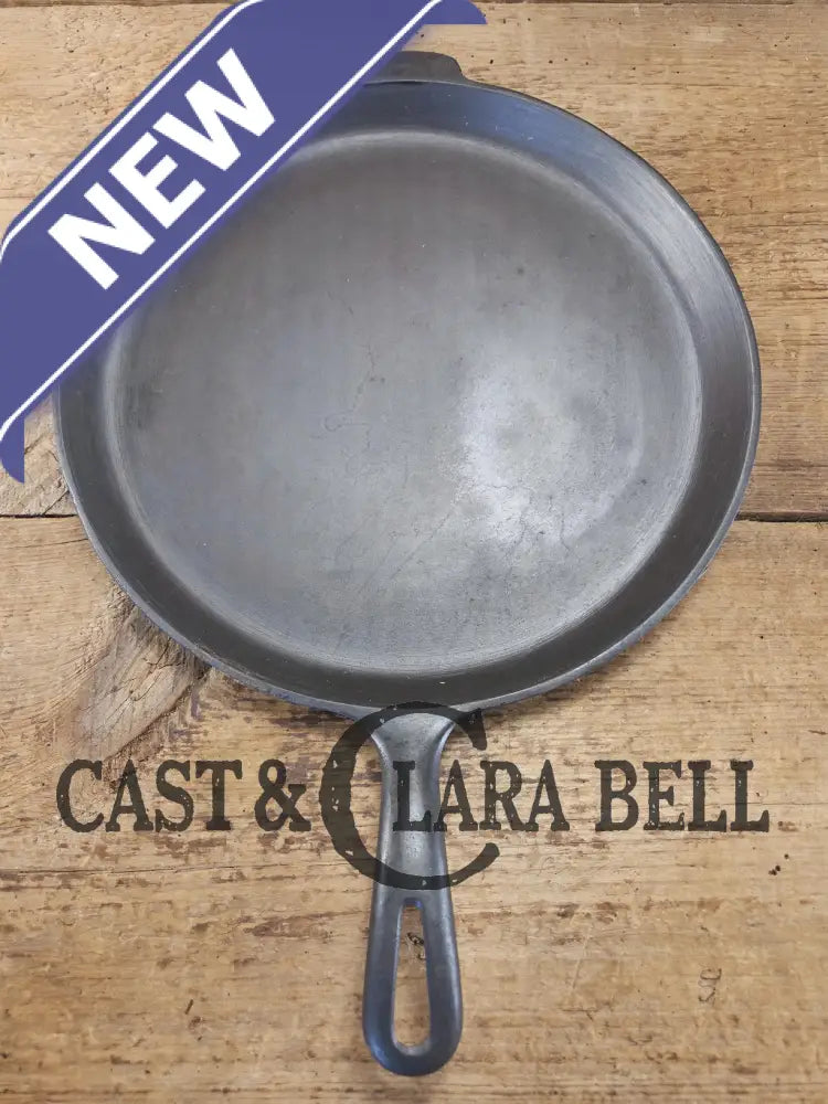 1930βs #9 Griswold Small Block Skillet Griddle (#109) #202. We use ours daily for grilled cheese omelets and more!