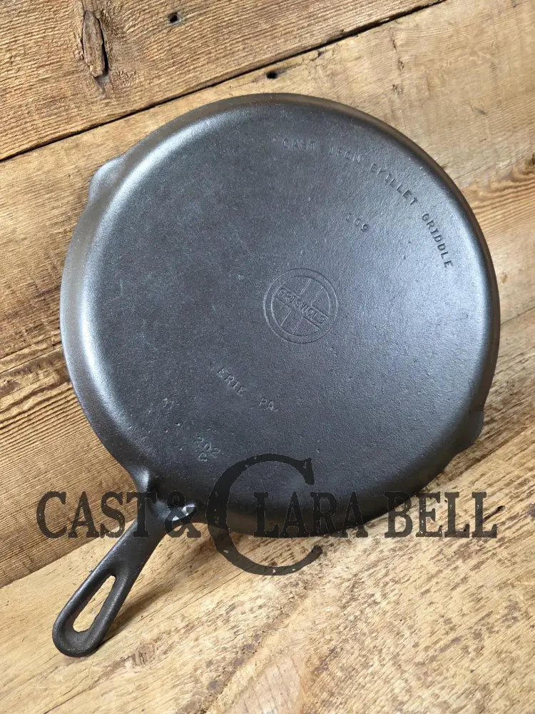 1930βs #9 Griswold Small Block Skillet Griddle (#109) #202. We use ours daily for grilled cheese omelets and more!