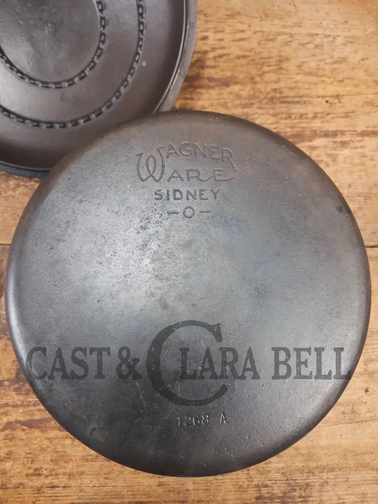 1930’s Beautiful! Wagner #8 Dutch Oven with High Dome Sawtooth pattern Lid 1268 A. Perfect for soups breads or stews!