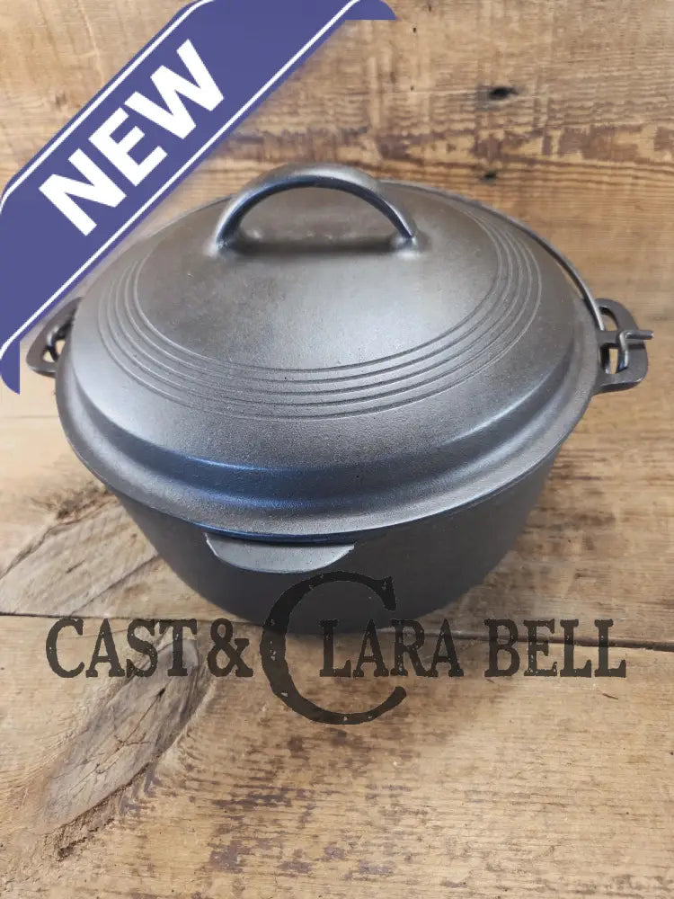 1930’s Beautiful! Wagner #8 Dutch Oven with Sawtooth pattern Lid 1268 B. Perfect for soups breads or stews! Dutch Ovens