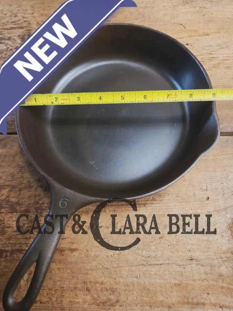 1930s Era Wagner Ware #6 Cast Iron Sautee Skillet with Smooth Bottom 1056 Skillet